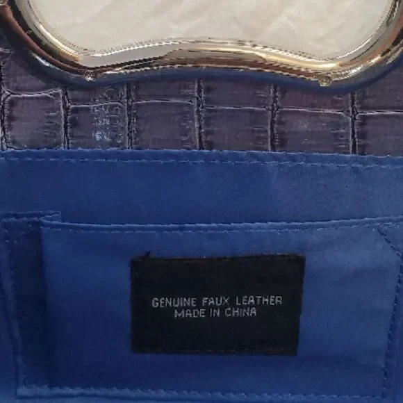 Clutch Purse - Picture 4 of 5